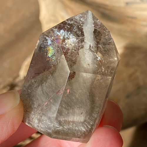 ☆層がたくさん!スモーキーガーデンクォーツ