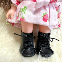 お世話人形のブーツ　黒 2枚目の画像