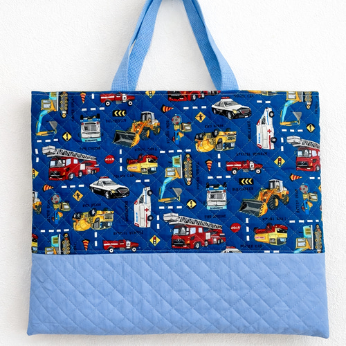 働く車のレッスンバッグ 男の子用 絵本バッグ 働く車 乗り物 入園