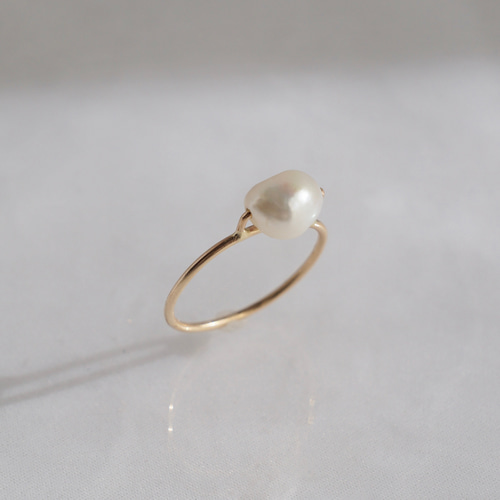 baroque pearl》淡水バロックパールの一粒リング 指輪・リング
