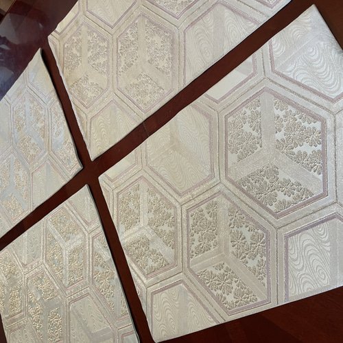 豪華刺繍の正絹ランチョンマット6枚セット 帯リメイク お正月
