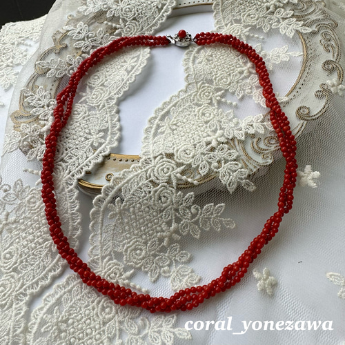 赤珊瑚小玉3連ネックレス (赤珊瑚飾り玉付きSVクラスプ 赤珊瑚小玉3連ネックレス (赤珊瑚飾り玉付きSVクラスプ