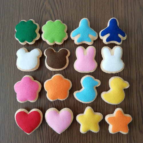 フェルトのおままごと☆アイシングクッキー おもちゃ・人形 *Blue Bee 