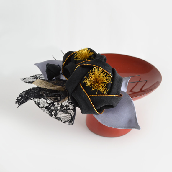 黒椿✤Uピン　つまみ細工　髪飾り　成人式　卒業式　七五三　着物ライフ　フォーマル　プレゼント 2枚目の画像