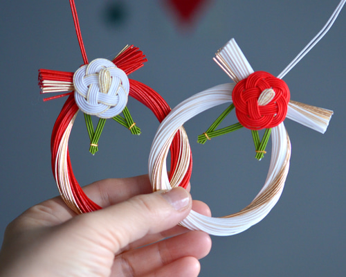 ✿॰ॱ可愛いらしい手のひらサイズのお正月【吸盤つき】しめ縄飾り✿॰ॱ ✿॰ॱ可愛いらしい手のひらサイズのお正月【吸盤つき】しめ縄