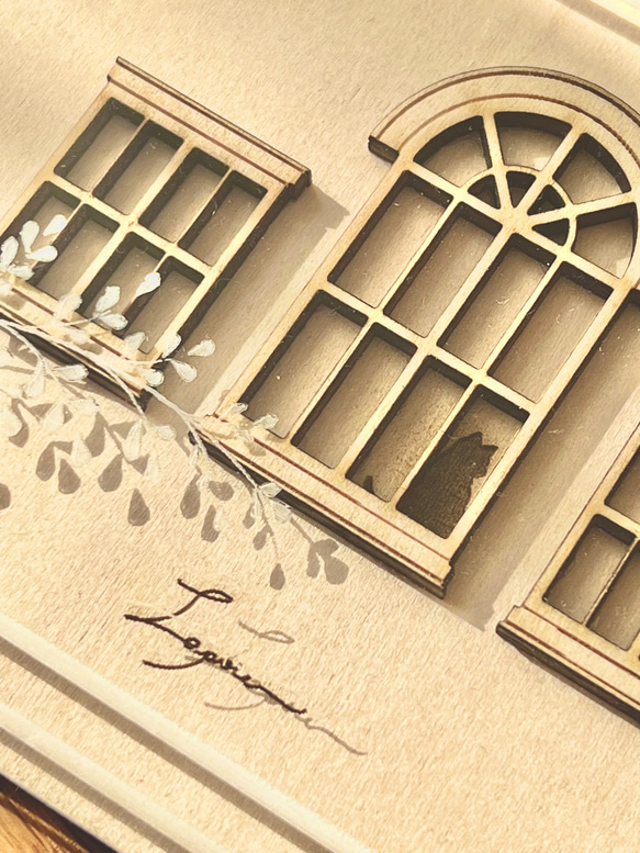 『小サイズ・窓際の猫』【真鍮金具×アクリル×木のアートパネル】ご自宅用やプレゼントに☆ 5枚目の画像