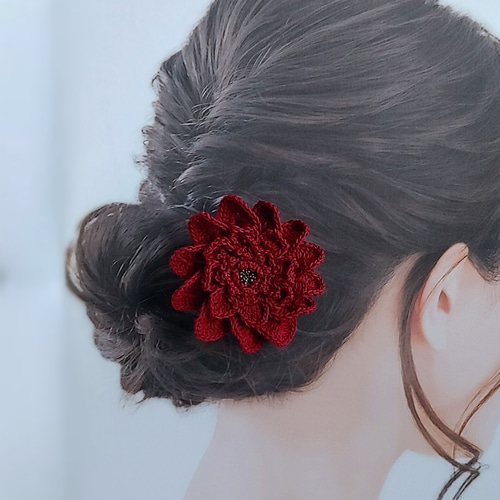 立体的なダリアのレース編みブローチ2way(ピン付き)【レッド3色