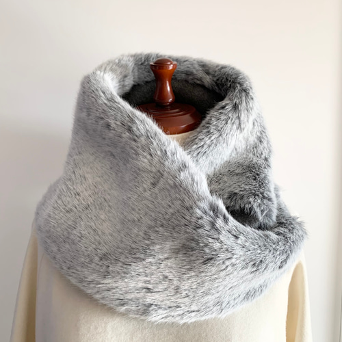 ファースヌード ワンランク上のゴージャススヌード ボリュームがある