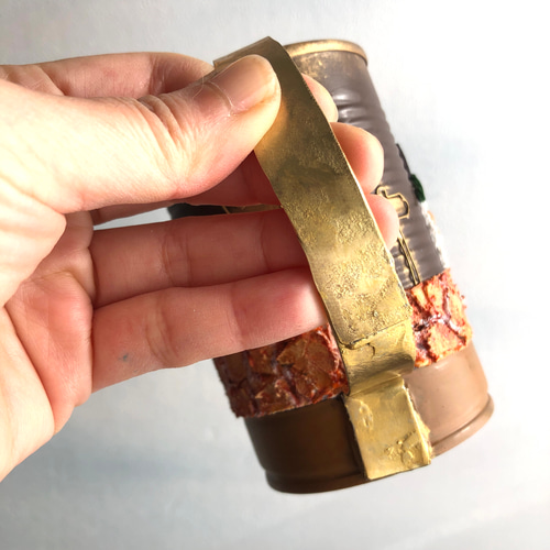 リメイク缶ミニじょうろ 水やりを楽しく「カフェ・ホワイト」真鍮