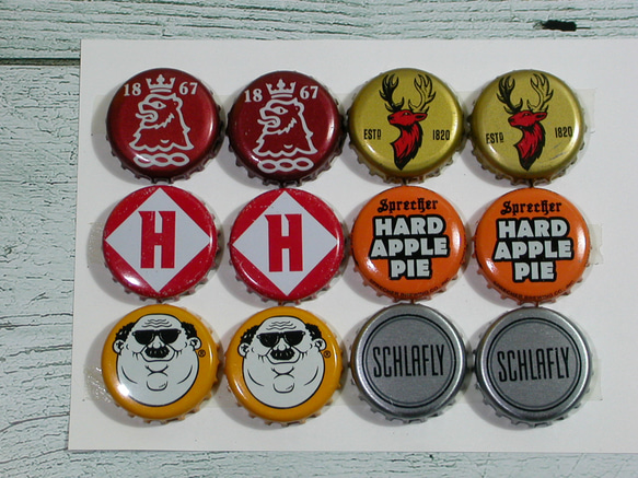 ♛世界のドリンク / ビール王冠キャップ12個セットBRC12-pair5 DIY