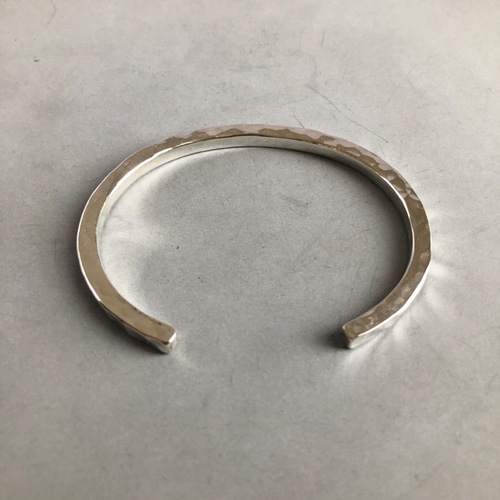silver bangle 4mm /シルバー/バングル/槌目/シンプル/刻印 バングル