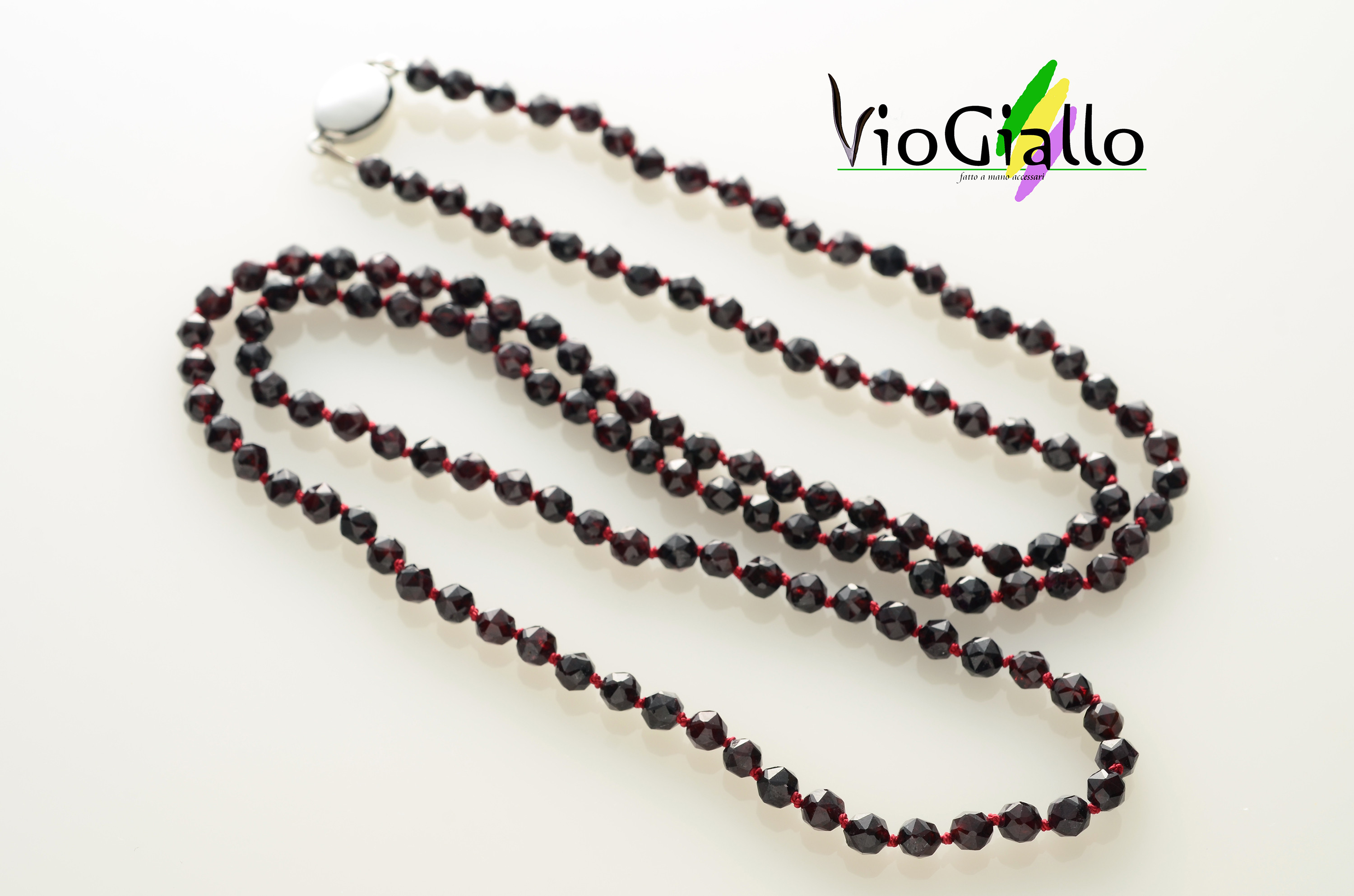 ガーネット(5ﾐﾘラウンドカット)のロングネックレス