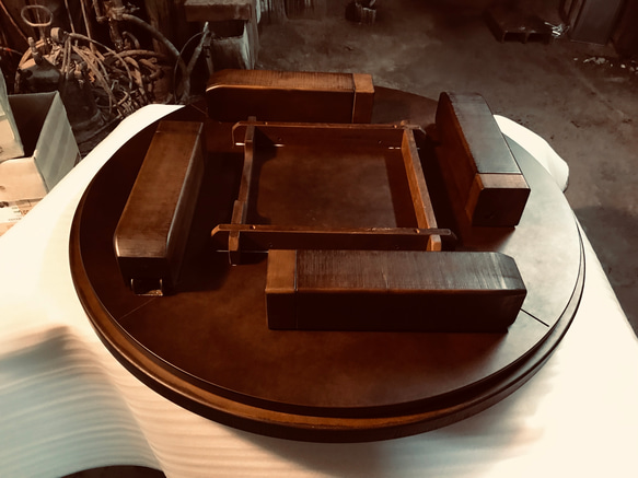 こたつテーブルウォールナット90丸折りたたみ脚日本製・ヒーター別売り 3枚目の画像
