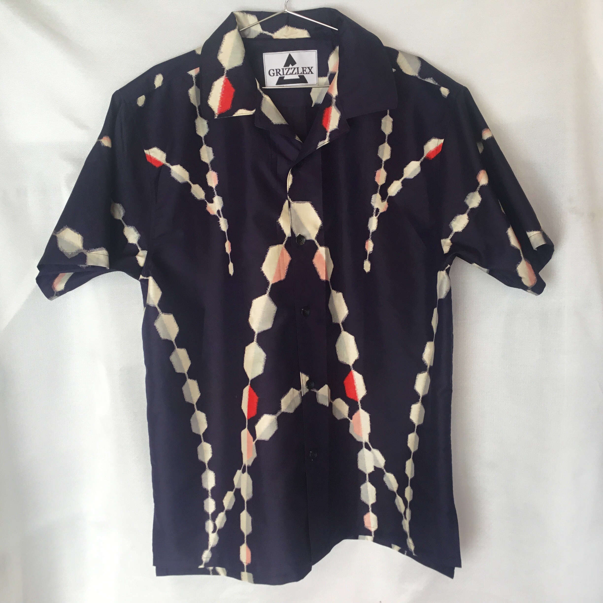 アロハシャツ　着物　リメイク　シルク　絹　絣　紺　ネイビー　亀甲　結晶