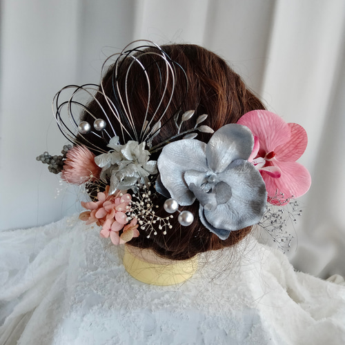 ピンクの胡蝶蘭の水引髪飾り 成人式髪飾り 卒業式髪飾り 結婚式髪飾り