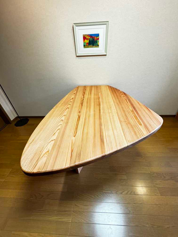 八溝杉175x135cm 厚材変形型テーブル(M21type) 12枚目の画像