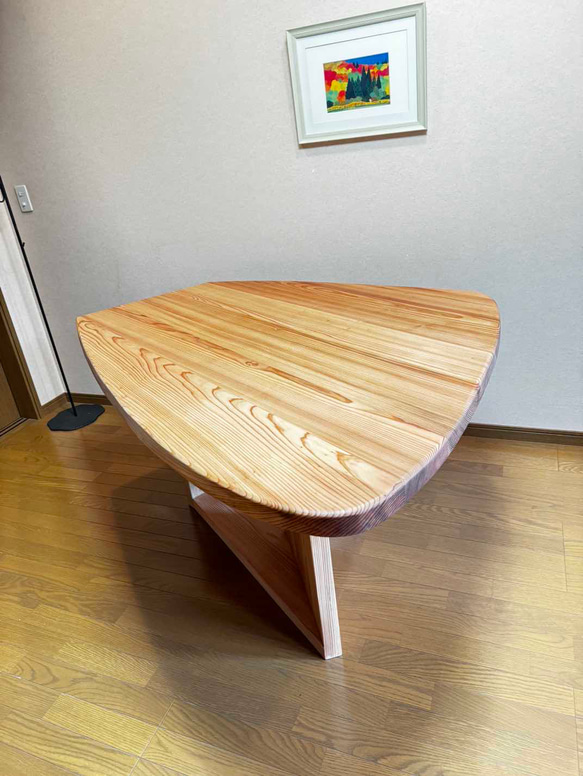 八溝杉175x135cm 厚材変形型テーブル(M21type) 8枚目の画像