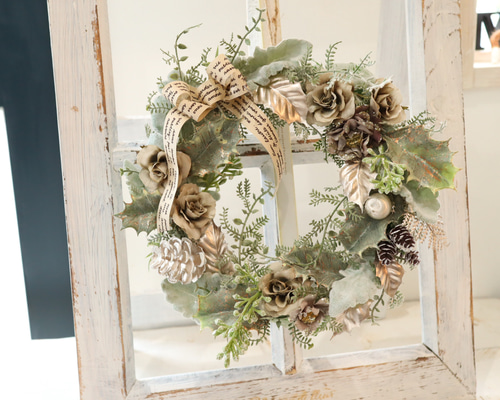 ★ホワイトローズの大人可愛いX'masリース★玄関リース冬リースクリスマスリース Amazon.co.jp: SCLYX クリスマスリース 小さめ 玄関ドア用 30cm