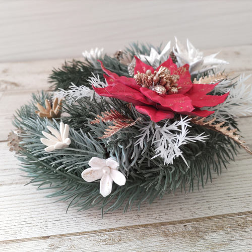 ポインセチアのナチュラルリース＊クレイフラワー＊ドライフラワー