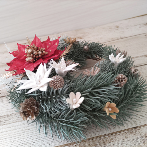 ポインセチアのナチュラルリース＊クレイフラワー＊ドライフラワー