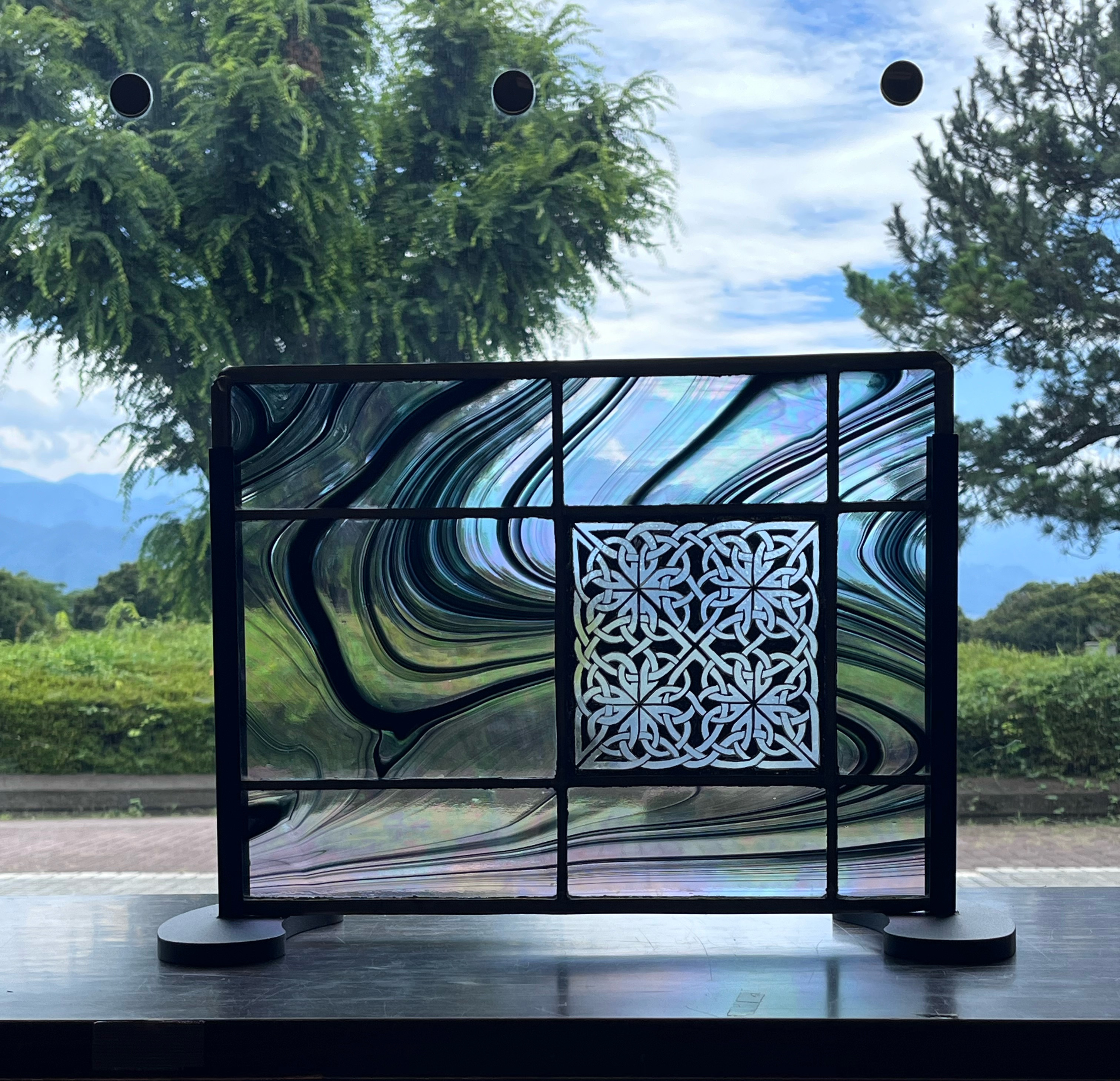 絵付けステンドグラスパネル　時の魔法