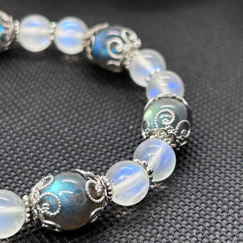 幸福の象徴～ ロイヤルブルームーンストーン 高品質 ラブラドライト