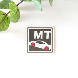 ４.５×４.５cm【〓GO DOWN MT車 マグネットステッカー/ブラウンベージュ】ミッション車 マニュアル トランス 1枚目の画像