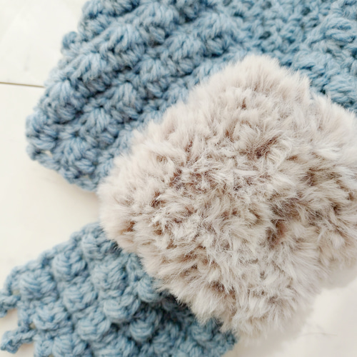 再再再再再再…販】ファー マフラー くすみブルー 水色 模様 編み