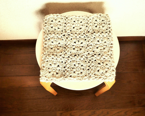 グラニースクエア角座 レトロ かぎ針編み ウール ニュアンスカラー