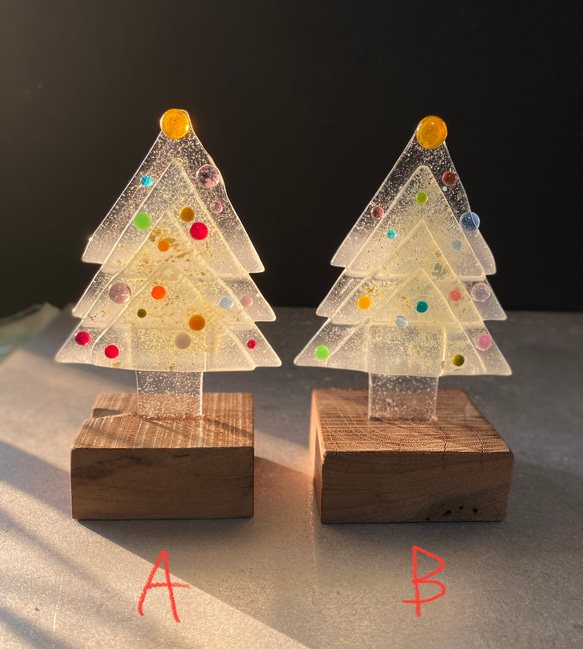 キラキラガラスのクリスマスツリー 2枚目の画像