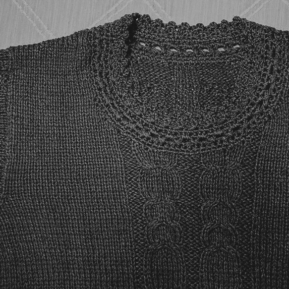 セーター　手編み　ニット　黒 2枚目の画像