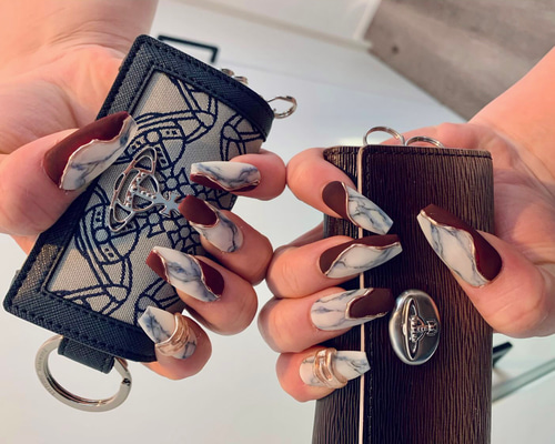 27ae86e1fe42d21844beed413fa936