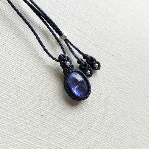 タンザナイト・マクラメペンダントdecemini ネックレス・ペンダント