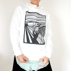 【SALE】【OVER　THE　MOON　名画PTスエット】 3枚目の画像