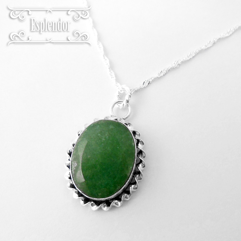 コロンビア産 エメラルド シルバーペンダントネックレス BB