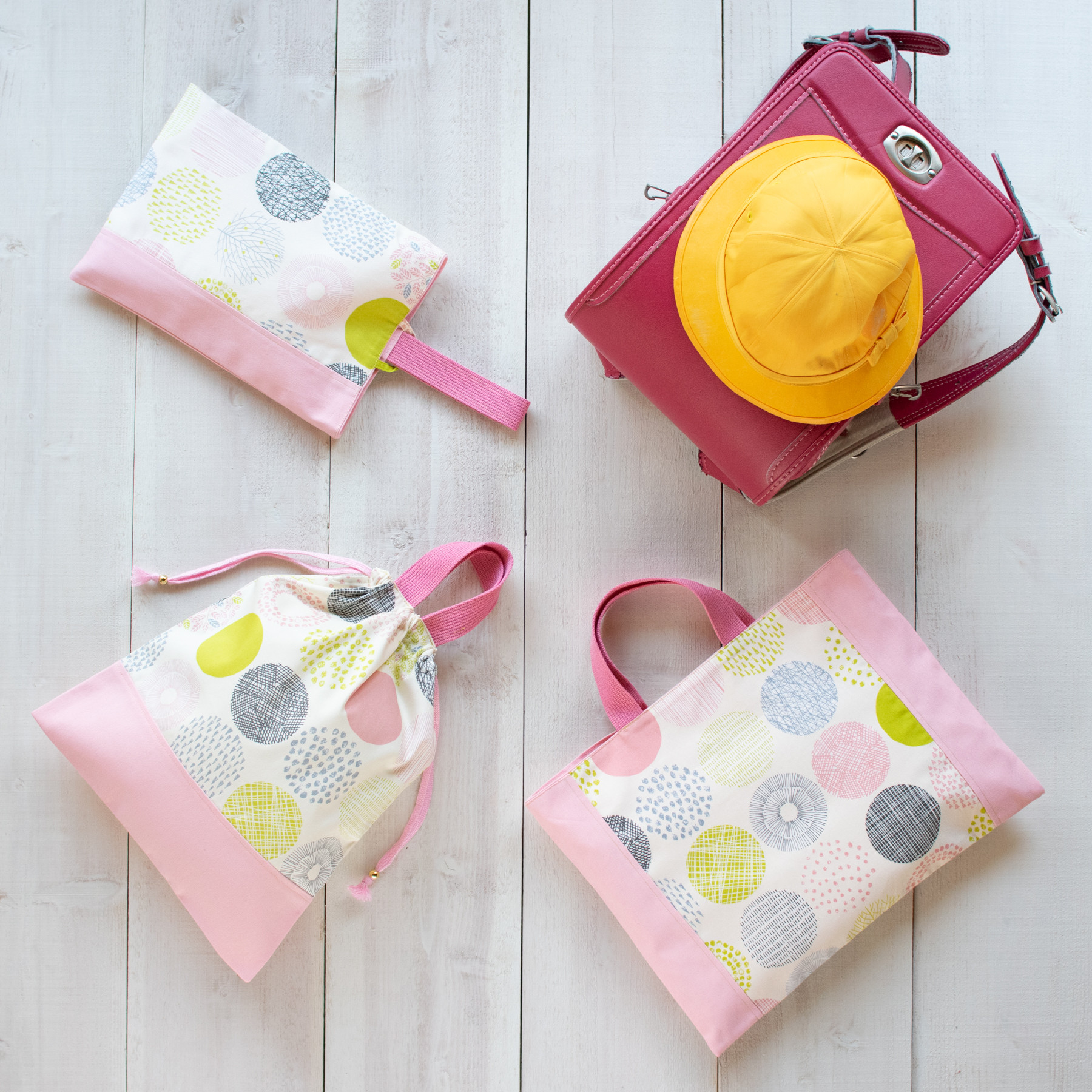 春待ちカラーの入園入学 基本の３点セット：さくら色　｜レッスンバッグ・上履き入れ・体操着袋