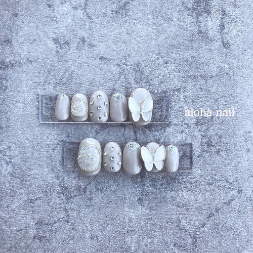 ネイルチップ ワンホン 蝶々 オーロラ ビジュー 韓国 ネイルチップ｜ラメホワイト オーロラ ピクシー ワンホン 蝶々