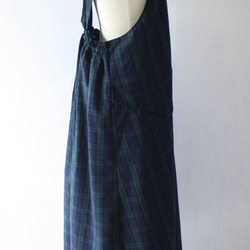 タータンチェックのベスト風ジャンパースカート 3枚目の画像