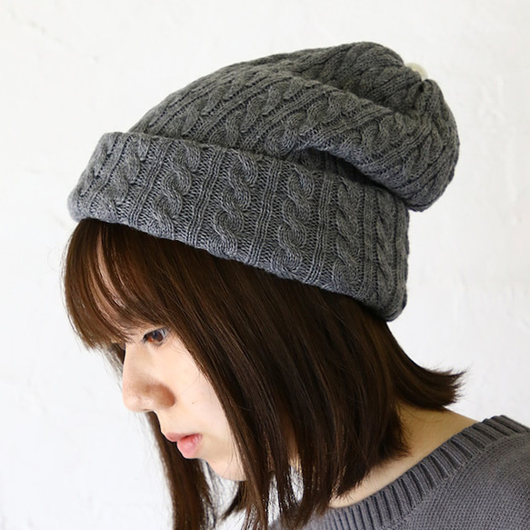 ケーブル柄ニット2Way帽子 1枚目の画像
