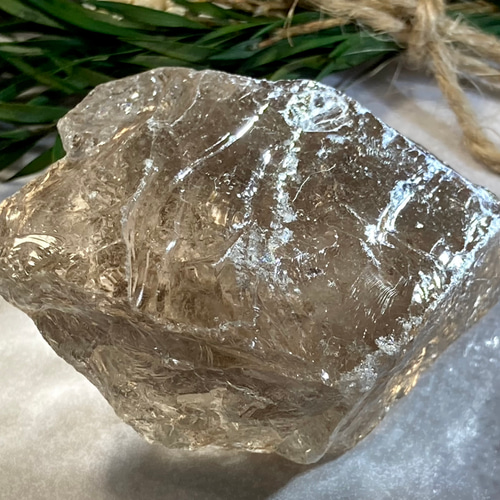 レインボー✨ かち割り水晶 スモーキー クォーツ 原石 ラフストーン