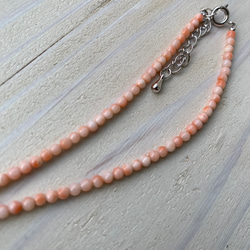 ファースト珊瑚に…ピンク色コーラル　華奢ネックレス　シルバーカラーアジャスター付 8枚目の画像