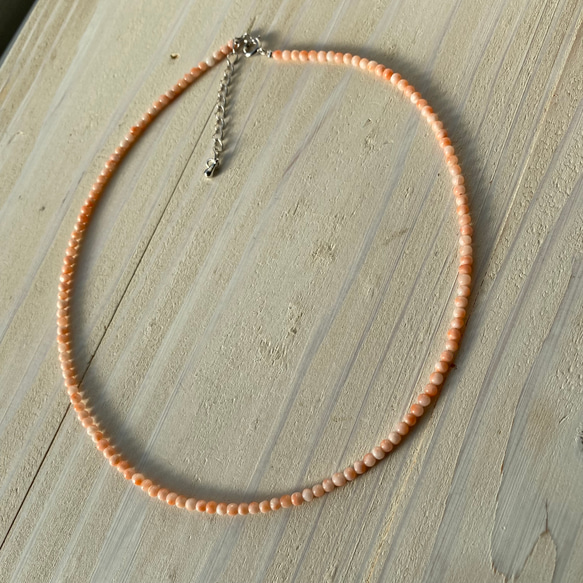 ファースト珊瑚に…ピンク色コーラル　華奢ネックレス　シルバーカラーアジャスター付 12枚目の画像