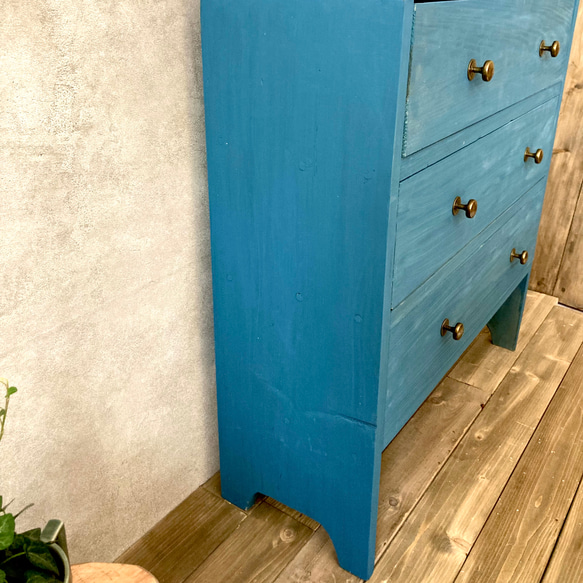 チェスト　シャビー　木製 キャビネット　リビング収納　四つ脚　3段 引き出し　アンティーク　シェルフ　洋服収納　ブルー 3枚目の画像
