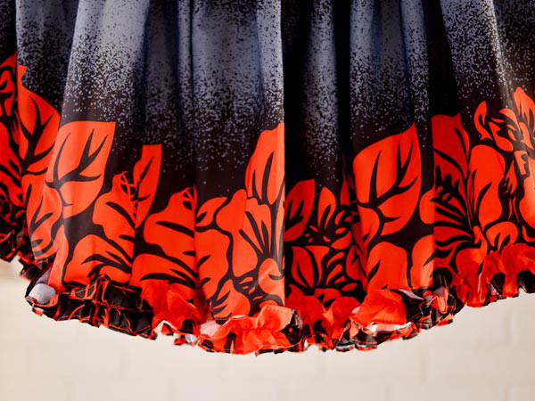 裾フリルが可愛い 細見えパウスカート フラダンス 太って見えないパウスカート　受注生産および即納 p00606