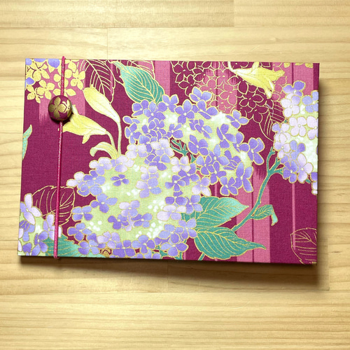 御朱印ホルダ-】(大)見開き60枚 バンド付 切り絵御朱印 御朱印ホルダ-】(大)見開き60枚 バンド付 切り絵御朱印