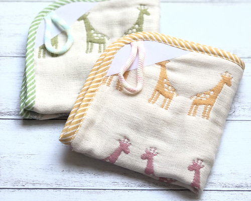 ループ付きハンカチ 六重織ガーゼ fuwara キリンさん その他入園グッズ