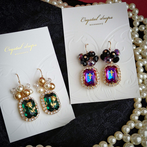 緑色の花デザインピアス 楽天市場】【クーポン利用で3840円】 ピアス 緑 グリーン 花