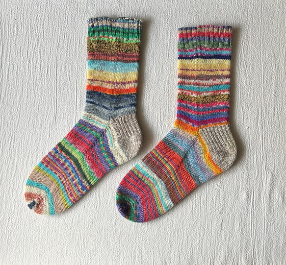 happy scrappy socks ✳︎ 3枚目の画像
