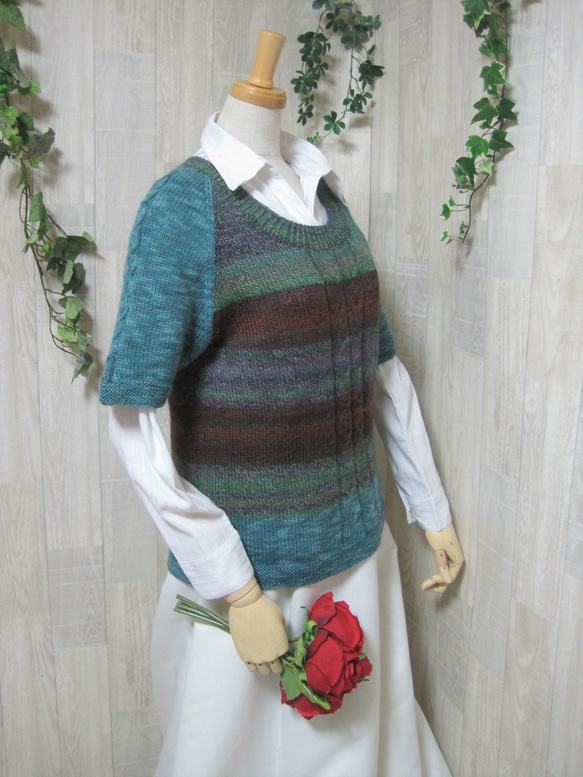 ウール100％　手編みで高品質の半袖セーター　S091 2枚目の画像