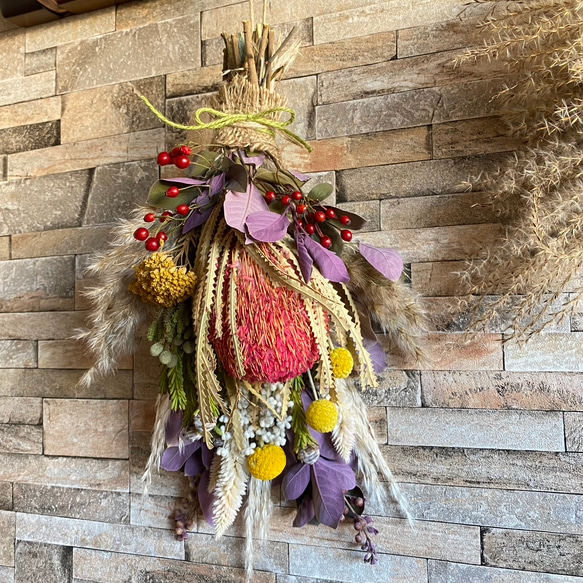 ドライフラワー★ポポラスベリーボリュームリース ★バンクシア　ワレモコウ　1点物 ドライフラワー☆ポポラスベリーボリュームリース ☆バンクシア